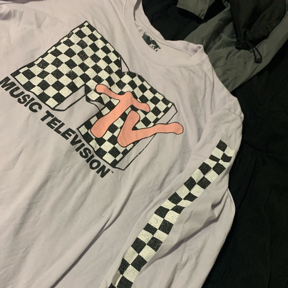 MTV long sleeve